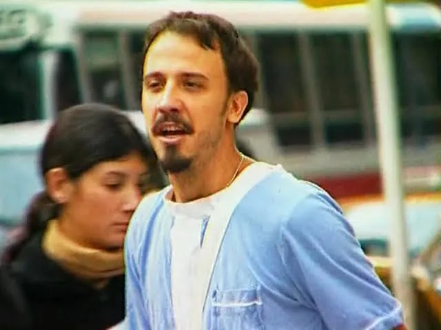 La argentinidad al palo video, frame at 50%