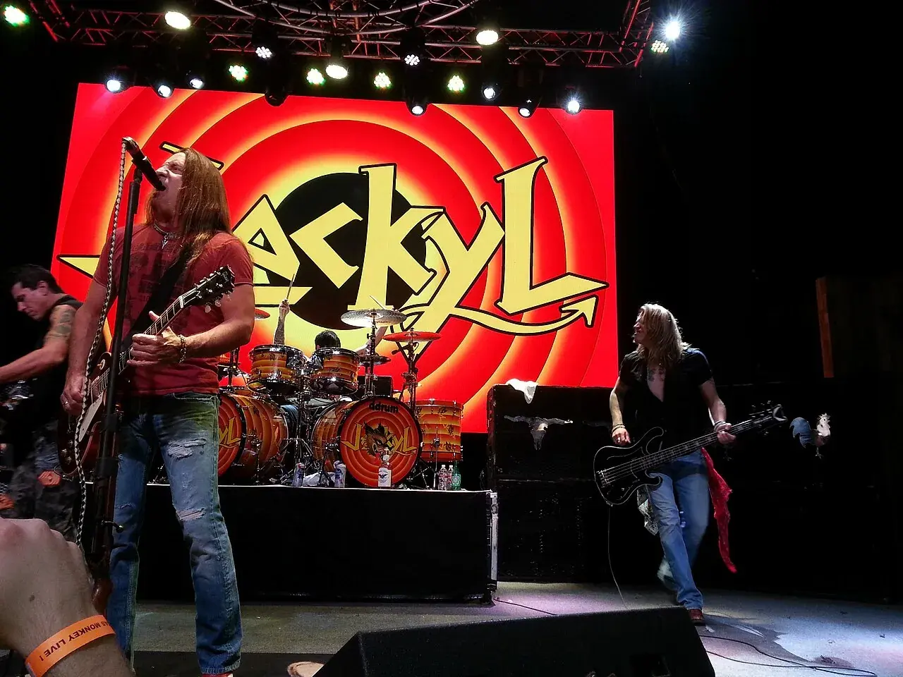 Jackyl, photo