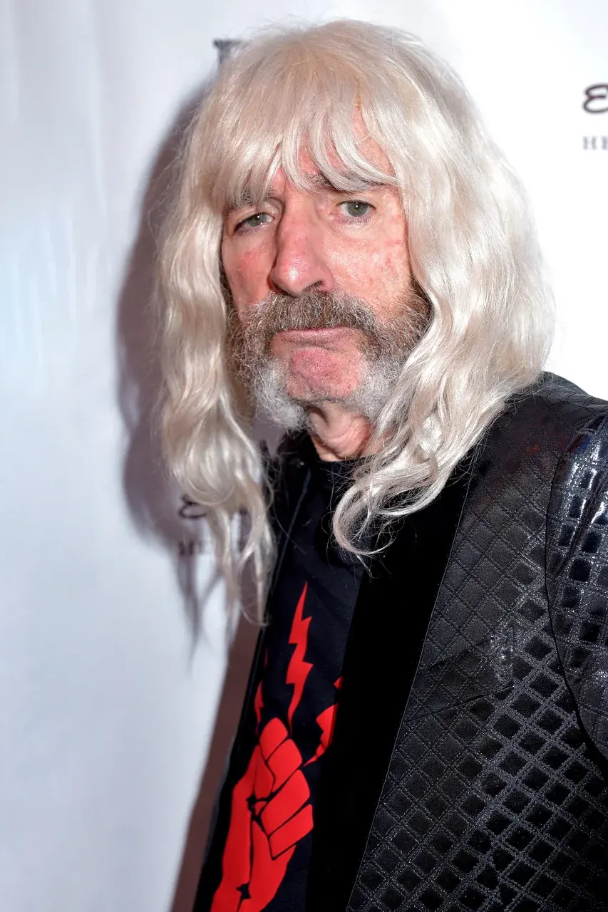 Derek Smalls (Harry Shearer), photo